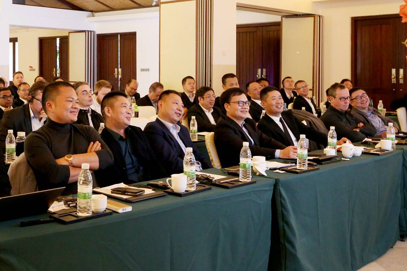 不忘初心，蓄勢(shì)而上  ——記2017年達(dá)意隆營(yíng)銷總部年會(huì)