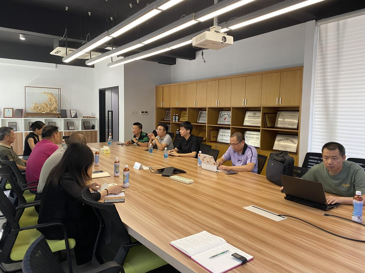 “廣東省液態(tài)包裝裝備智能運維服務標準化試點”項目啟動會順利召開